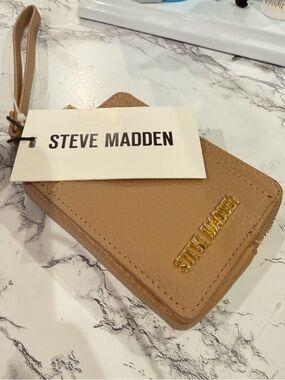 Steve Madden Beige/Tan Card Holder Wristlet with Gold Logo